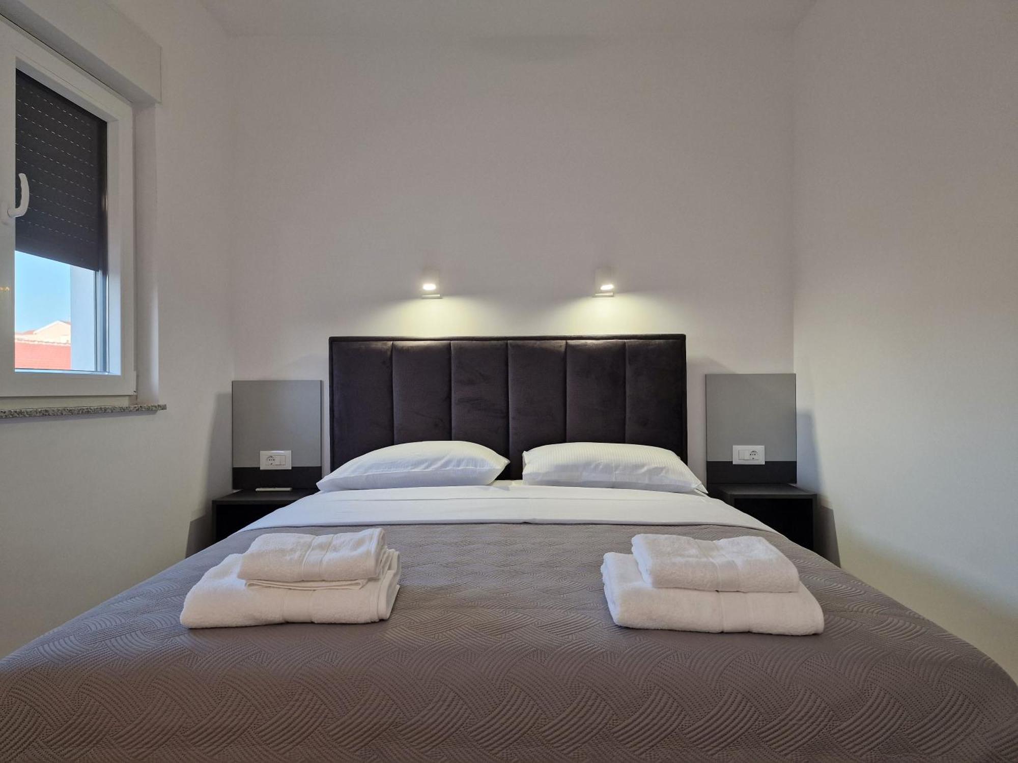 Apartments Okit 沃迪切 外观 照片